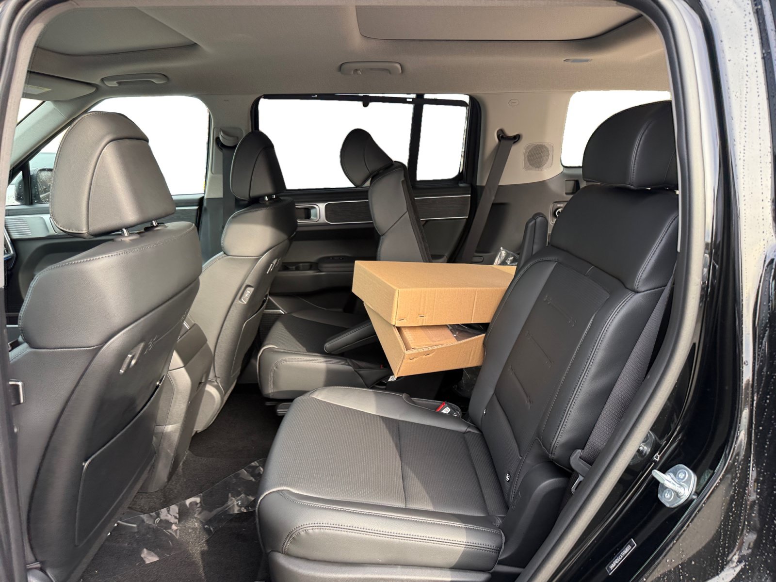 New 2026 Hyundai Santa Fe Limited AWD/4WD image 16