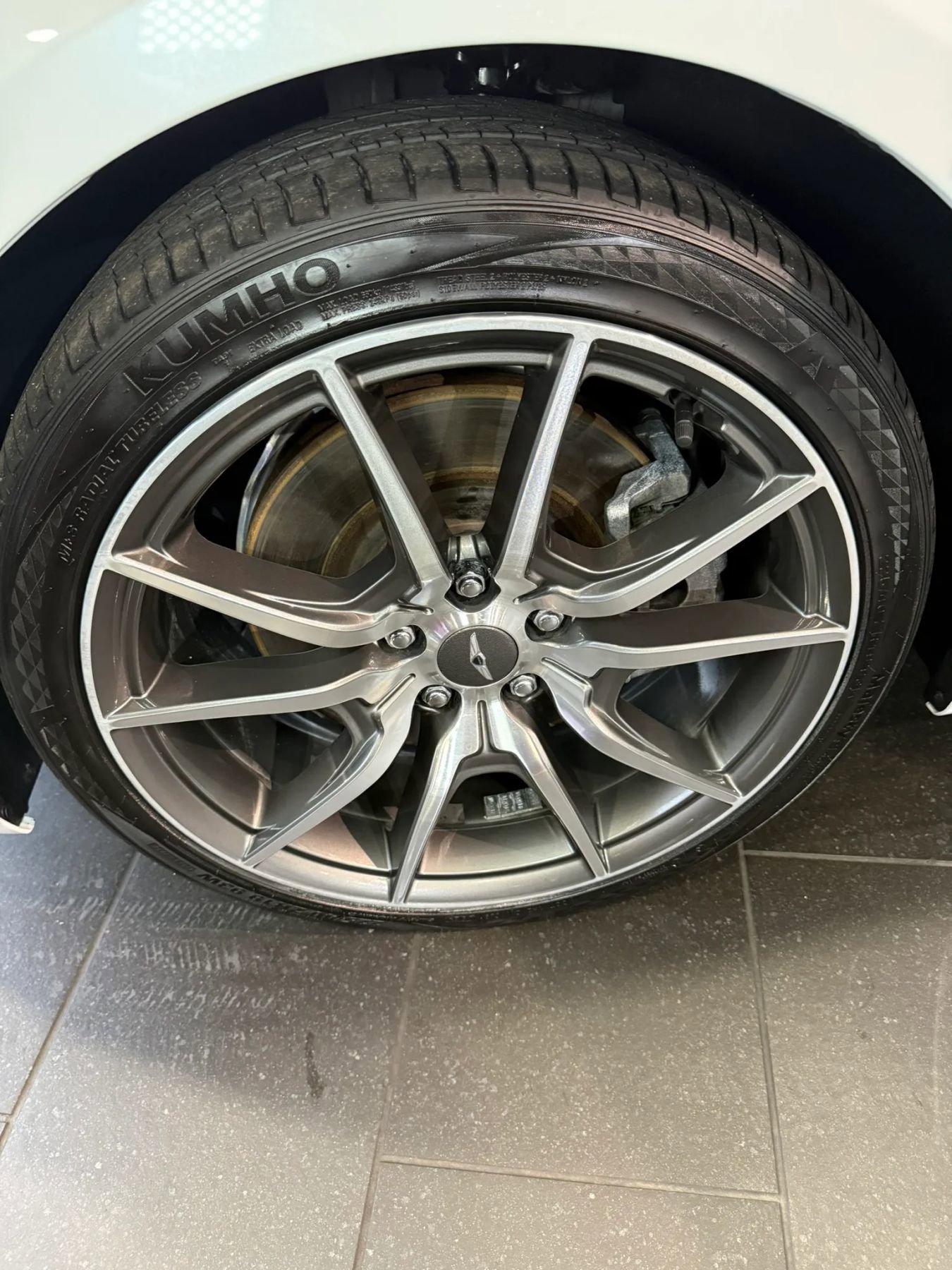 Used 2022 Genesis G70 3.3T image 28