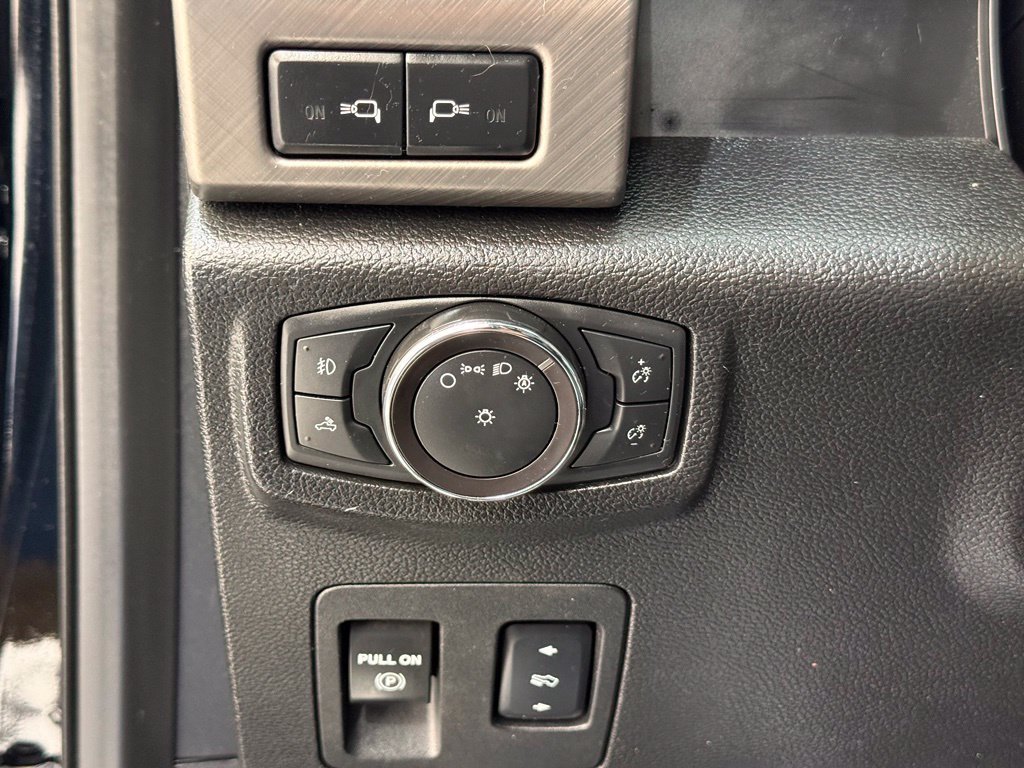 Used 2018 Ford F150 Limited w/ Trailer Tow Package AWD/4WD image 34