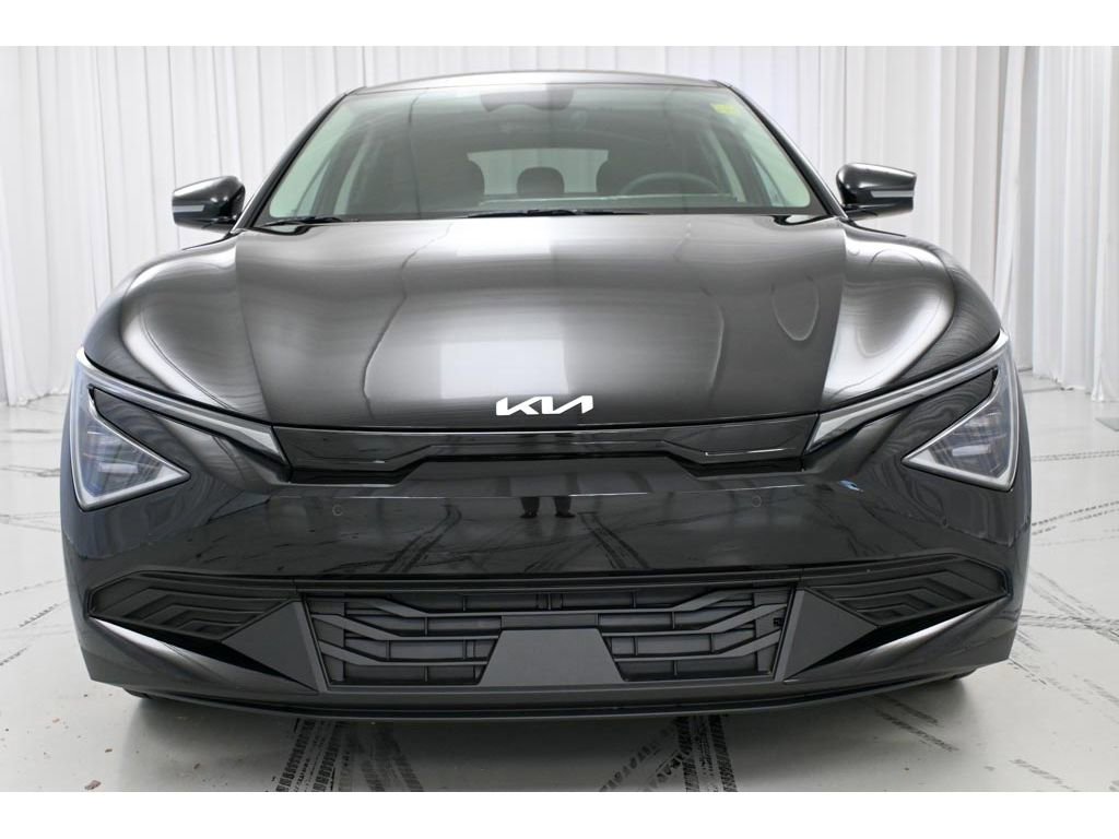 New 2025 Kia EV6 Light image 3