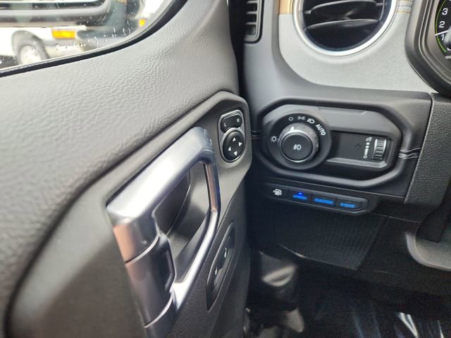 Used 2025 Jeep Wrangler Sahara 4xe w/ Safety Group image 36