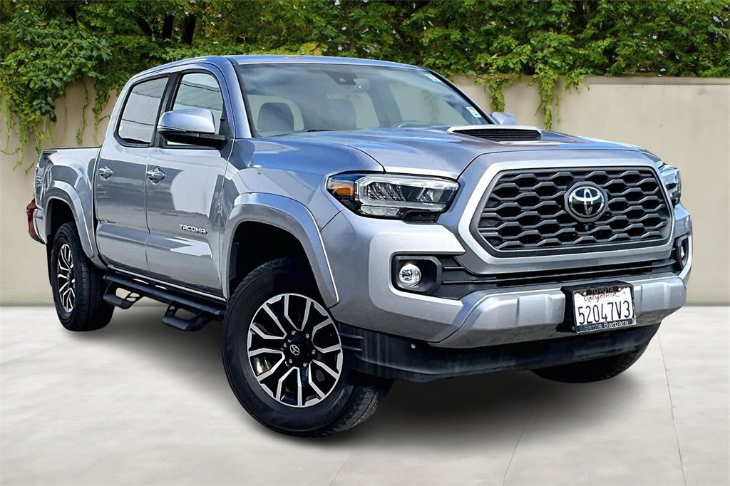 Used 2020 Toyota Tacoma TRD Sport image 1