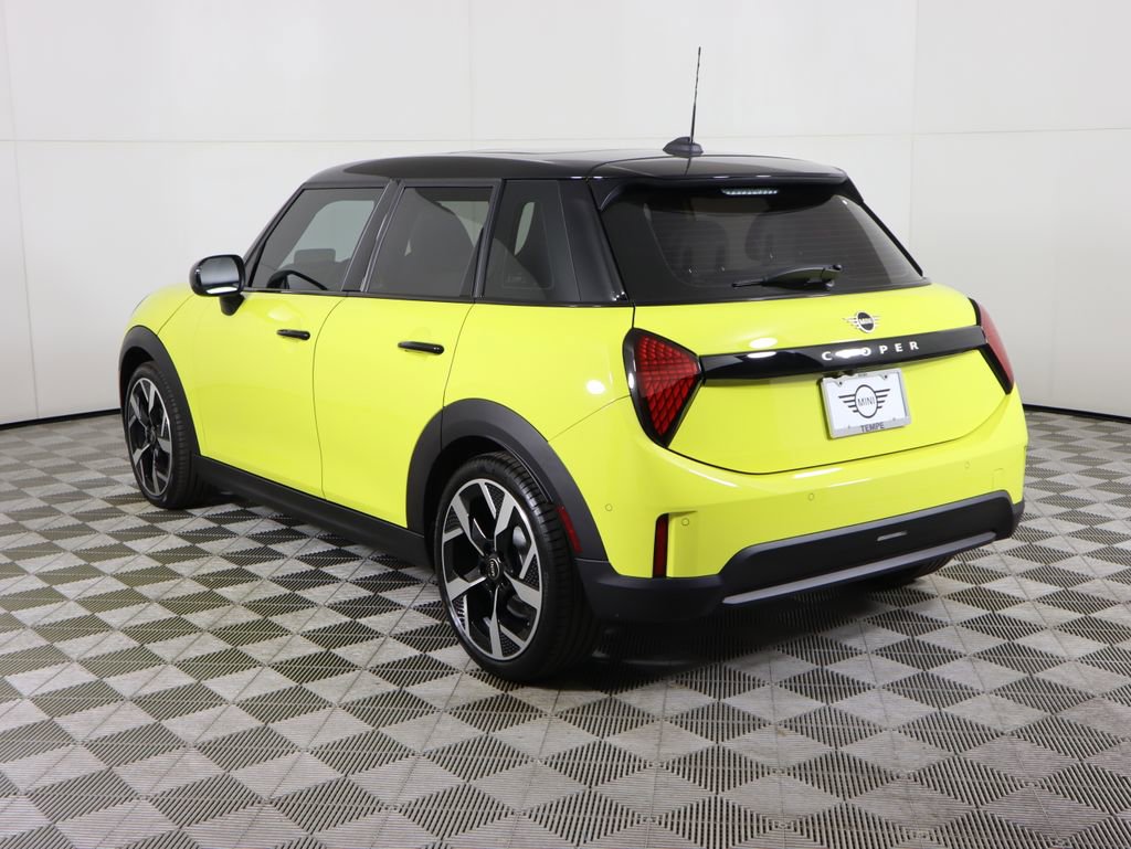 New 2026 MINI Cooper 4-Door Hardtop image 7