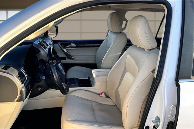 Used 2021 Lexus GX 460 Premium w/ Premium Package image 25