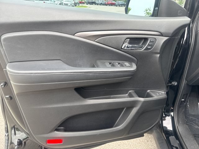 Used 2021 Honda Pilot Special Edition image 9