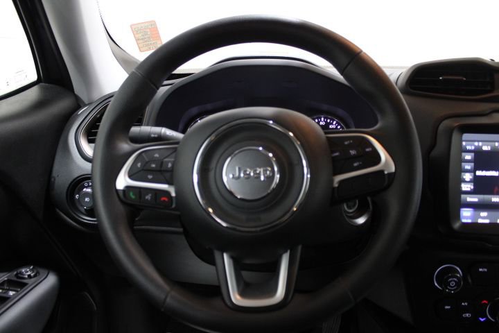 Used 2023 Jeep Renegade Latitude image 27