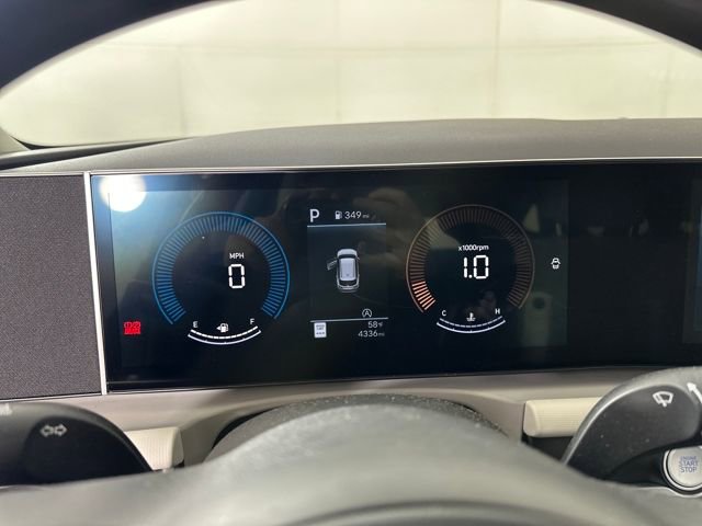 Certified 2025 Hyundai Tucson SE image 45