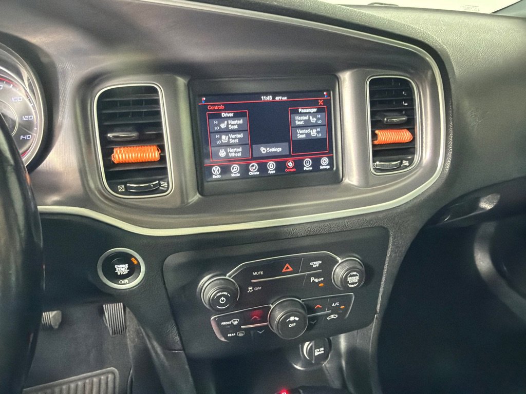 Used 2019 Dodge Charger SXT w/ Leather Interior Group image 16