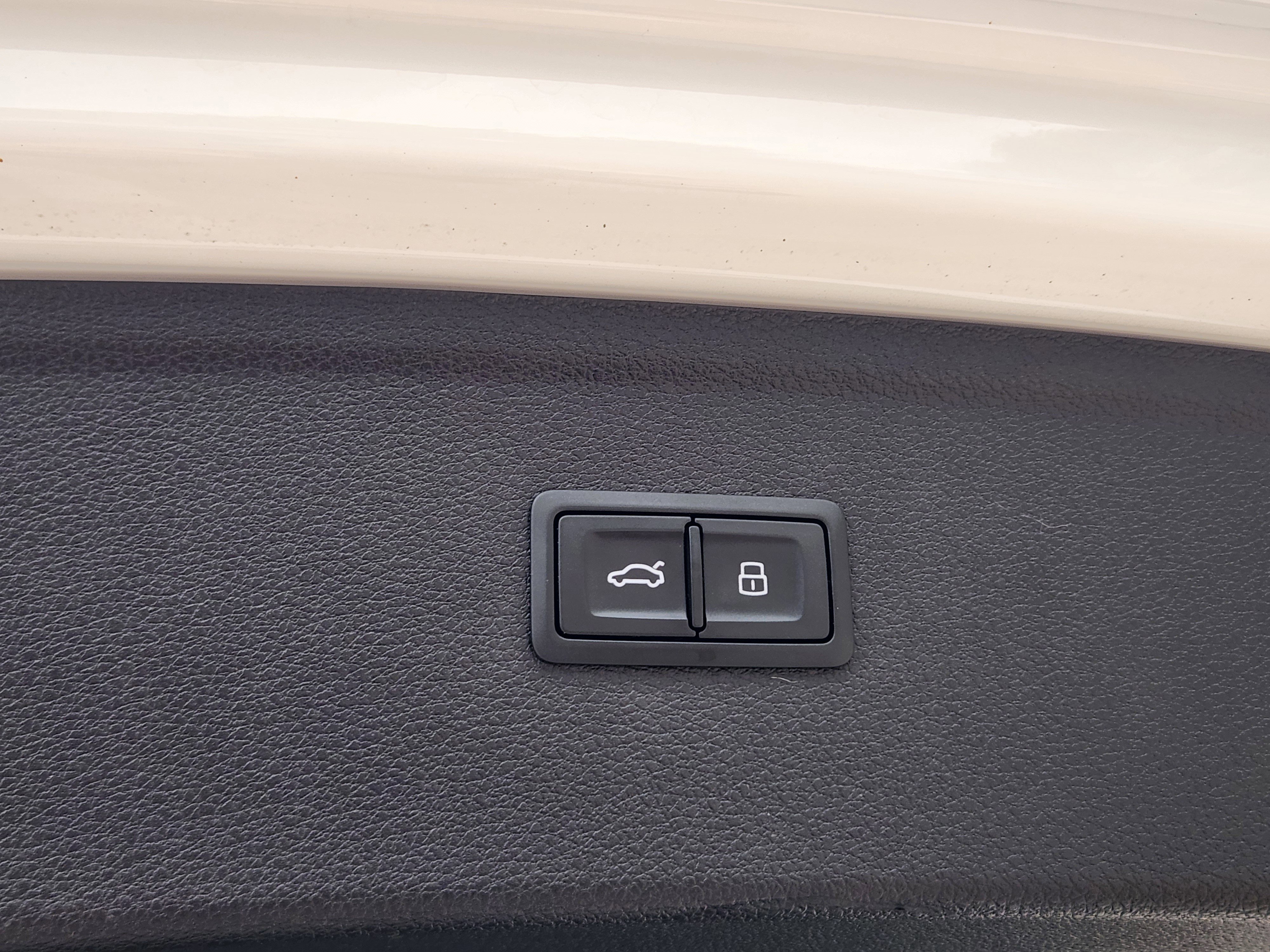 Used 2018 Audi Q5 Prestige image 44