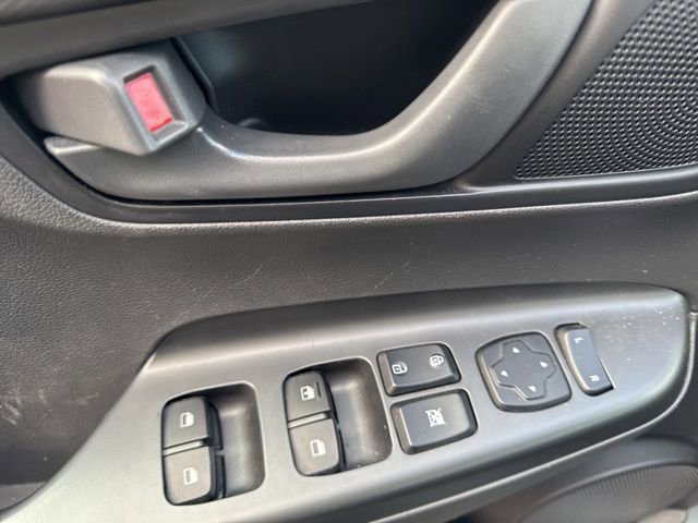 Used 2021 Hyundai Kona SE image 14