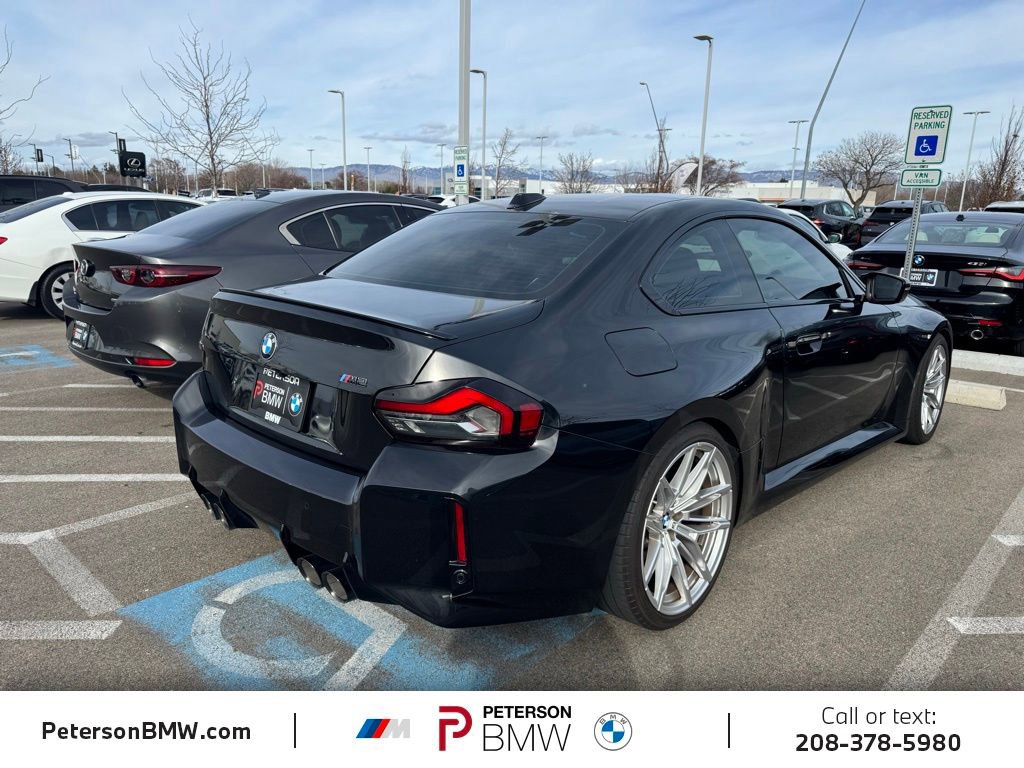 Used 2025 BMW M2 w/ Lighting Package image 5