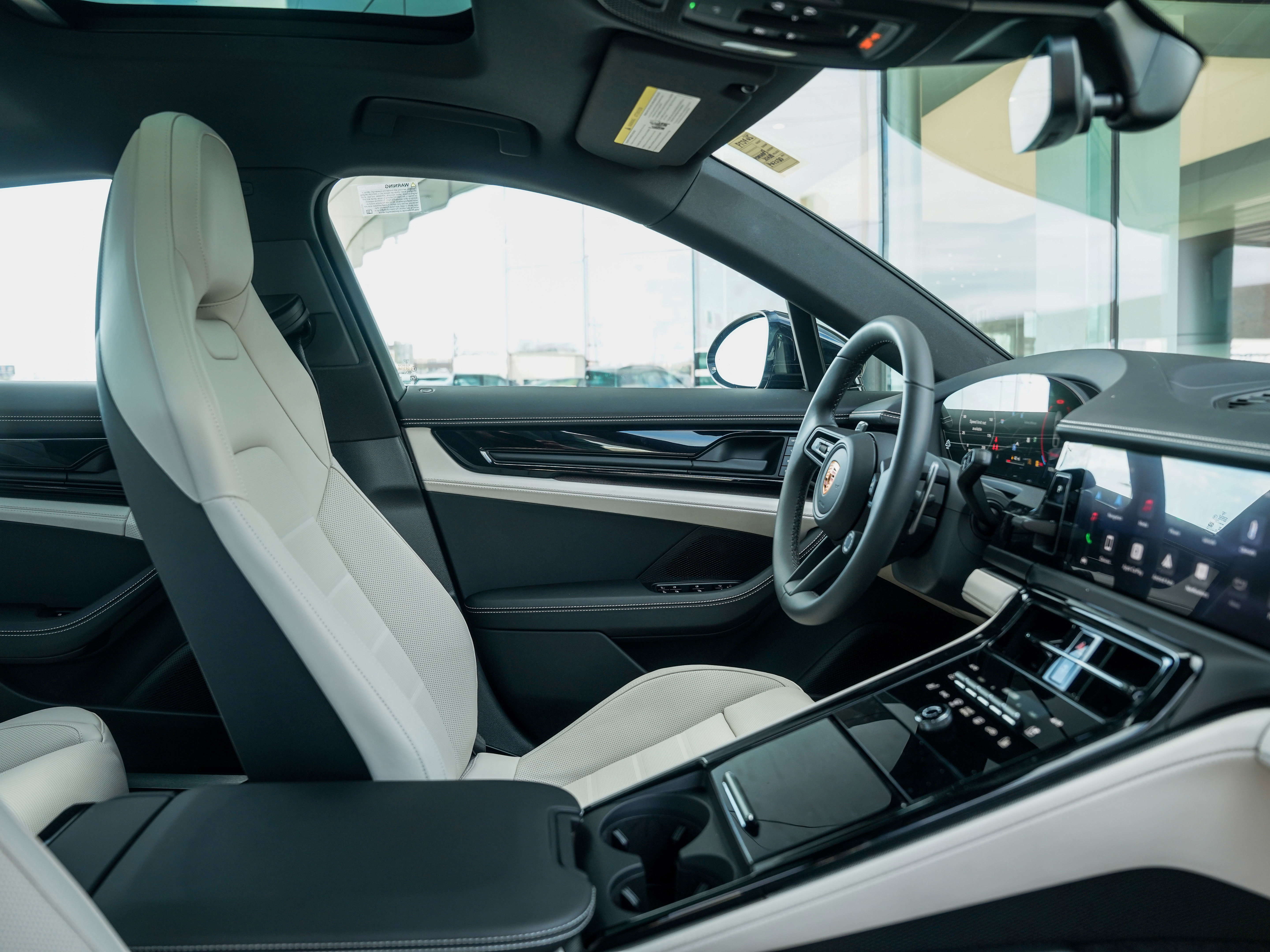 New 2026 Porsche Panamera 4 image 34