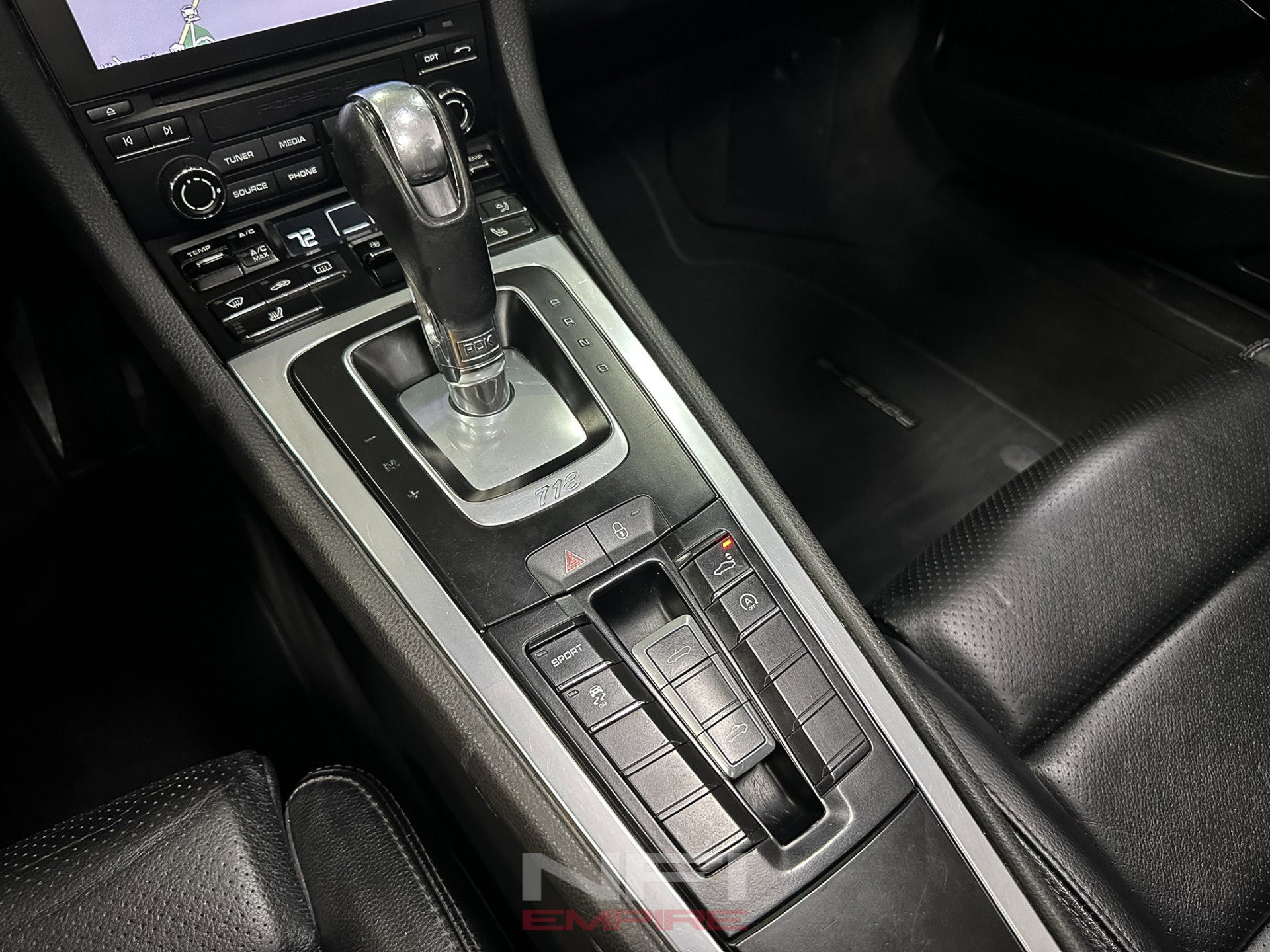 Used 2017 Porsche 718 Boxster Roadster 2D image 38