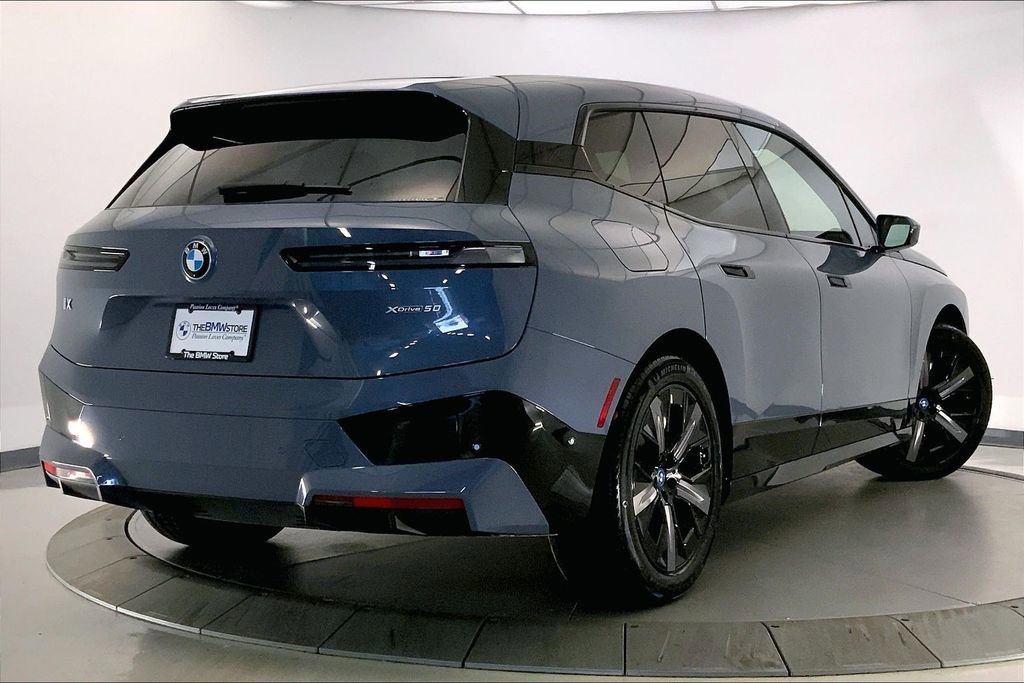 Certified 2023 BMW iX xDrive50 w/ Premium Package image 12