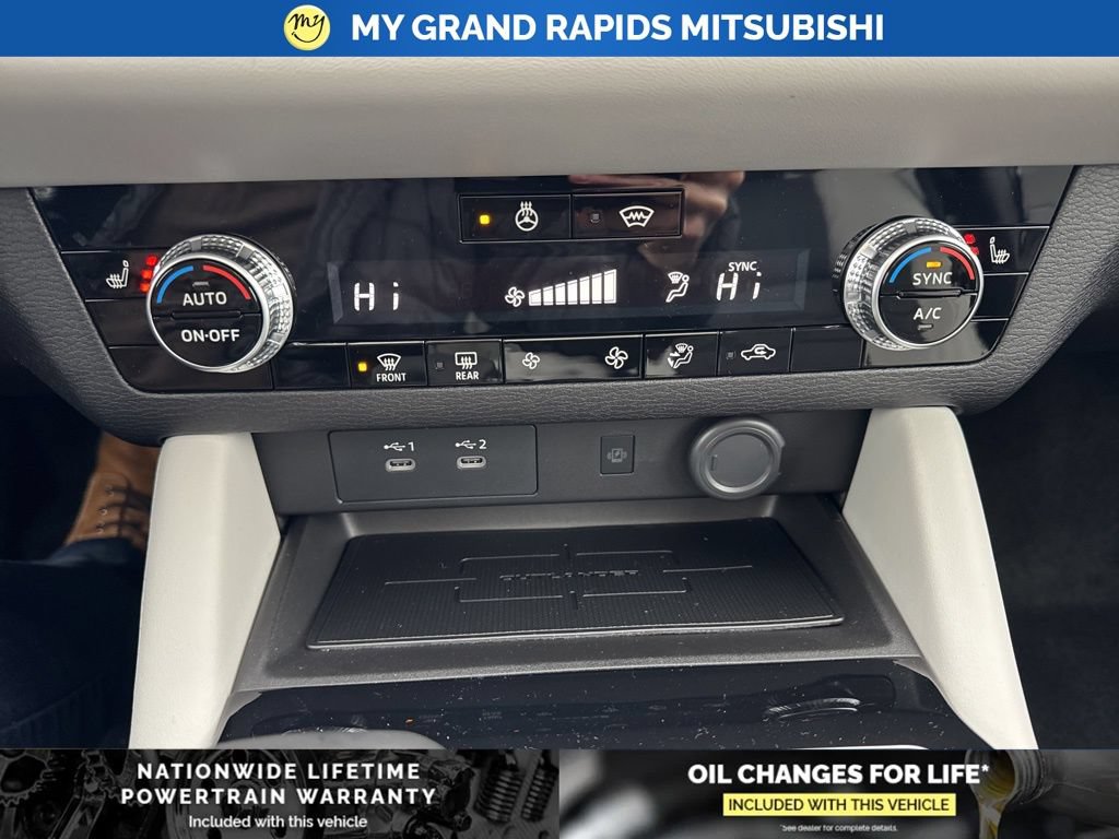 New 2026 Mitsubishi Outlander SE AWD/4WD image 22