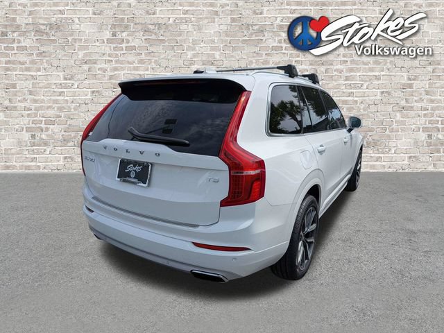 Used 2021 Volvo XC90 T5 Momentum w/ Protection Package Premier FWD image 4
