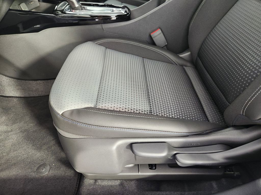 New 2026 Chevrolet Trax LT w/ Driver Confidence Package image 20