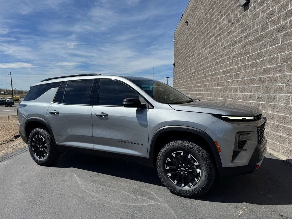 New 2026 Chevrolet Traverse Z71 AWD/4WD image 1