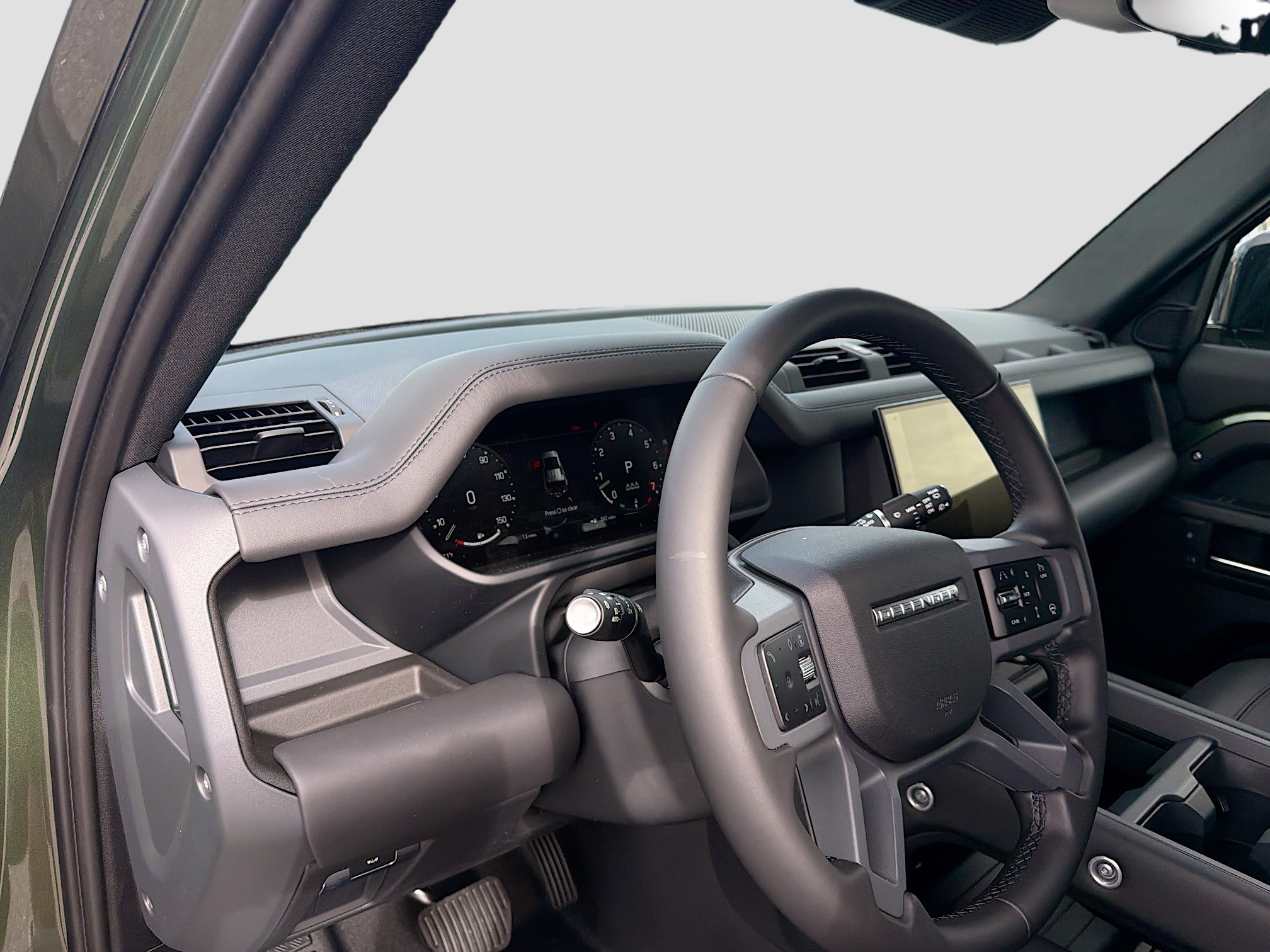 New 2026 Land Rover Defender 110 X-Dynamic SE AWD/4WD image 24
