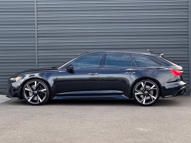 Used 2022 Audi RS 6 AWD/4WD image 2