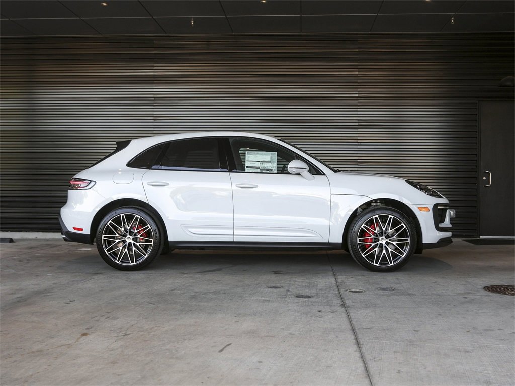 New 2026 Porsche Macan S image 8
