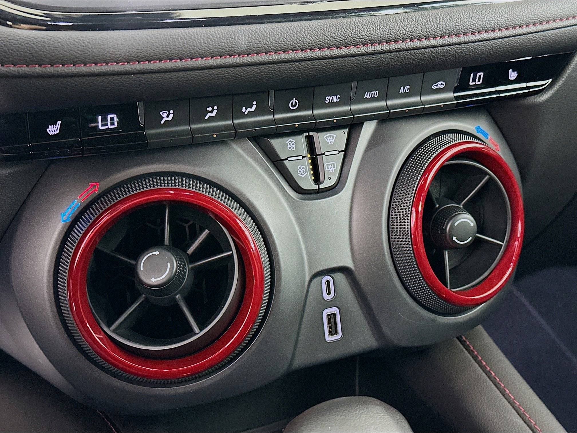 Used 2022 Chevrolet Blazer RS image 23