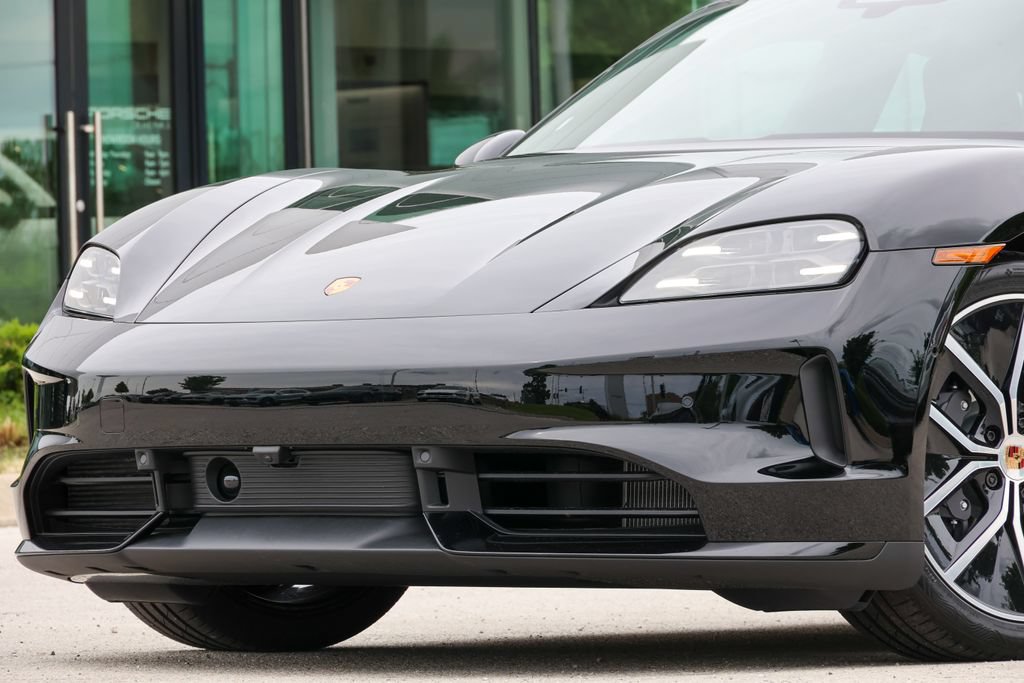 New 2026 Porsche Taycan AWD/4WD image 27