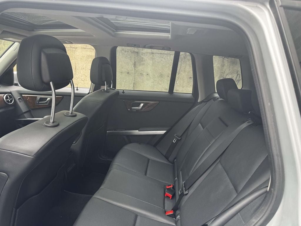 Used 2015 Mercedes-Benz GLK 350 4MATIC image 13
