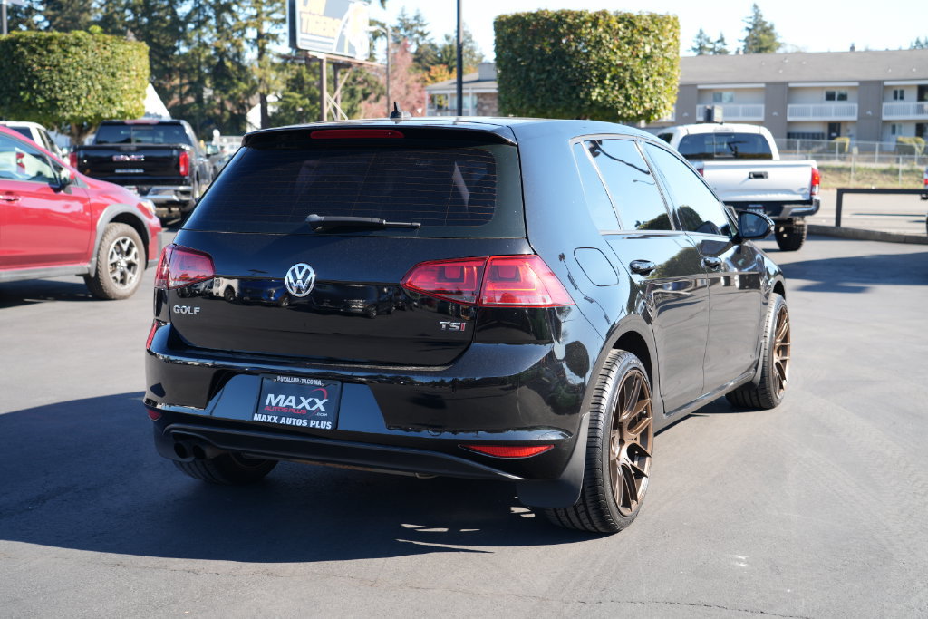 Used 2016 Volkswagen Golf S FWD image 9
