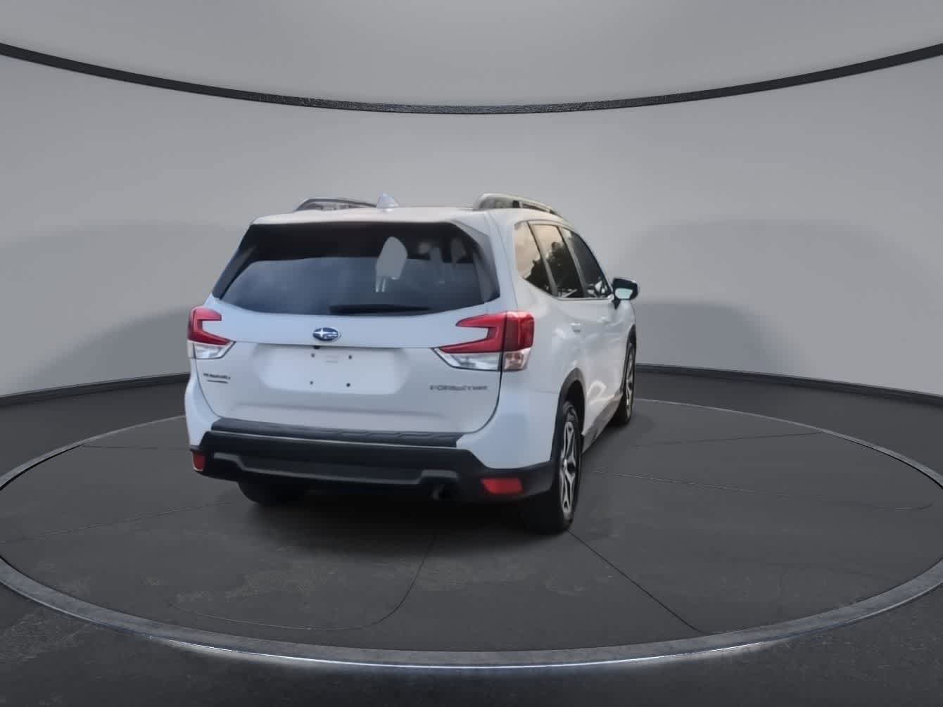 Used 2019 Subaru Forester Premium image 8