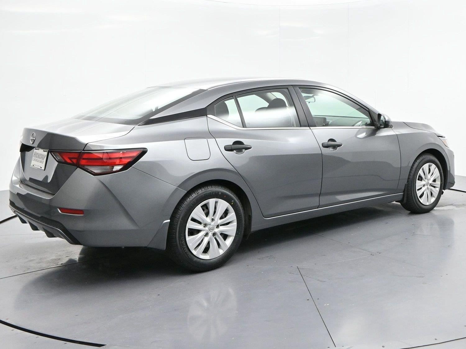 Used 2024 Nissan Sentra S FWD image 7