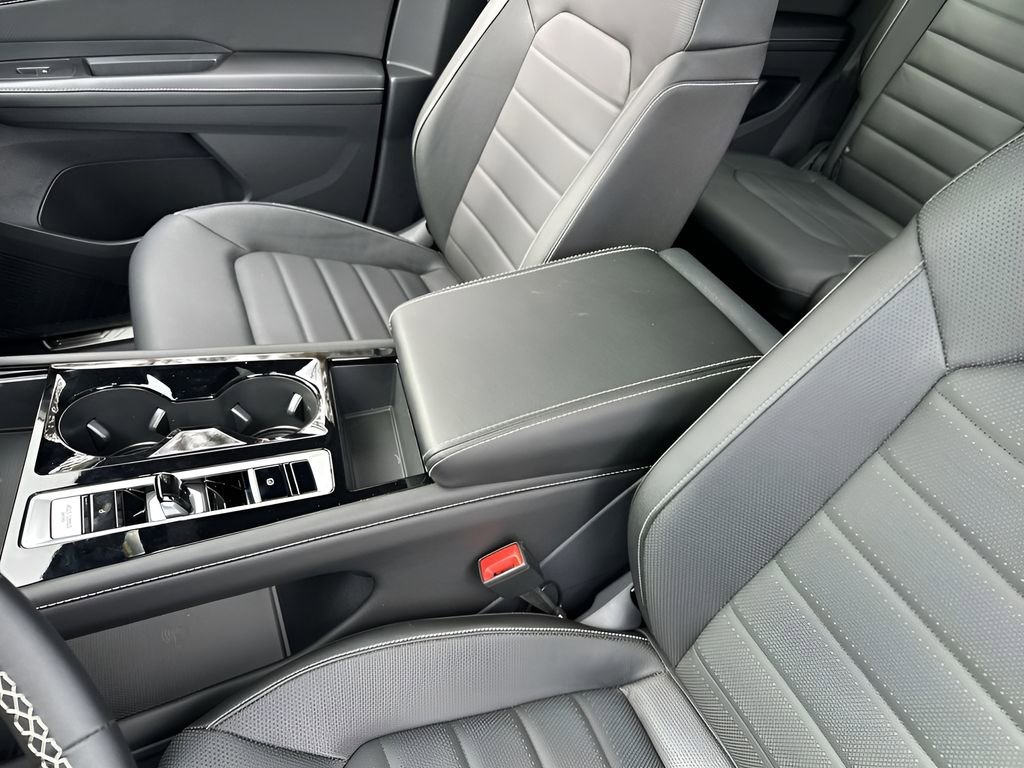 New 2026 Volkswagen Atlas Cross Sport SEL image 21