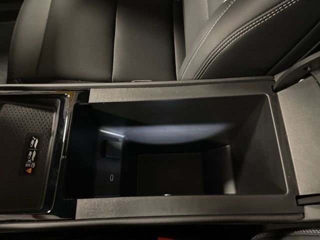 Used 2024 Chevrolet Blazer EV LT image 31