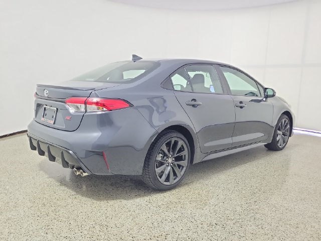 Used 2026 Toyota Corolla SE w/ SE Package FWD image 5