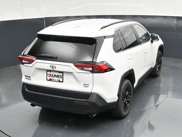 Used 2024 Toyota RAV4 XLE w/ Weather Package AWD/4WD image 33