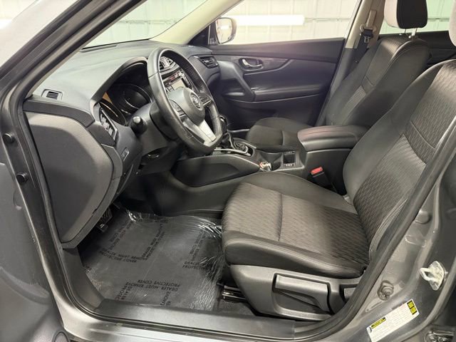 Used 2019 Nissan Rogue S w/ Special Edition Package image 11