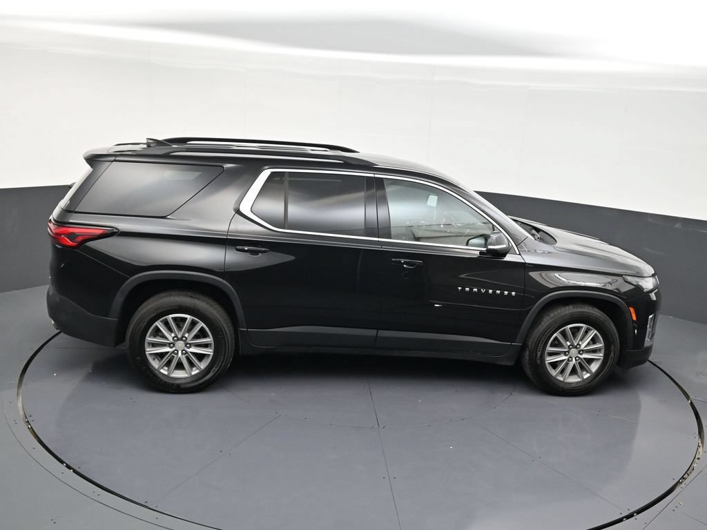 Used 2023 Chevrolet Traverse LT FWD image 14