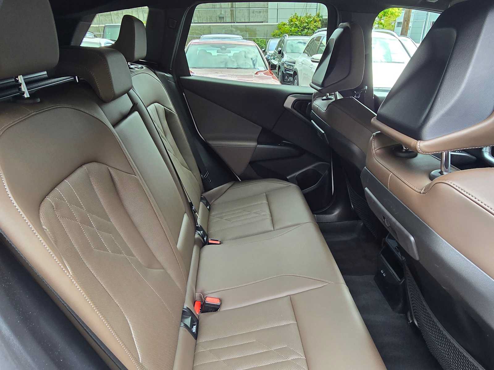 Used 2025 BMW X3 xDrive30i w/ Premium Package AWD/4WD image 12