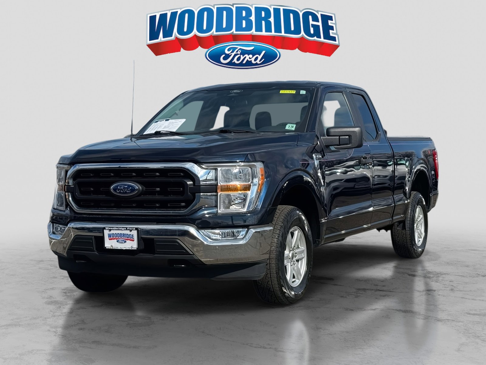 Used 2022 Ford F150 XLT image 2