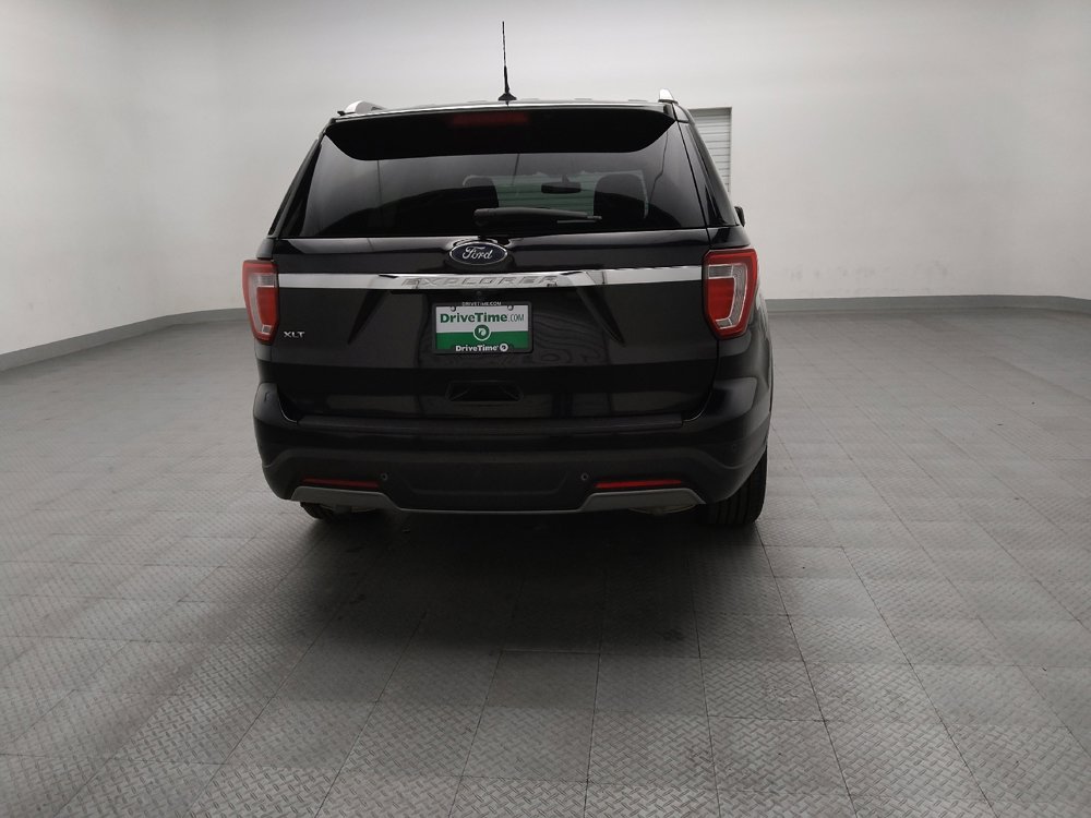 Used 2019 Ford Explorer XLT w/ Equipment Group 201A FWD image 7