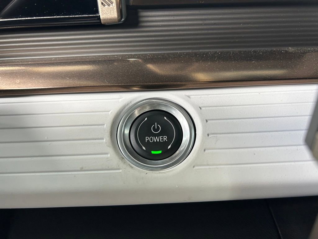 Used 2024 GMC Hummer EV 3X image 32