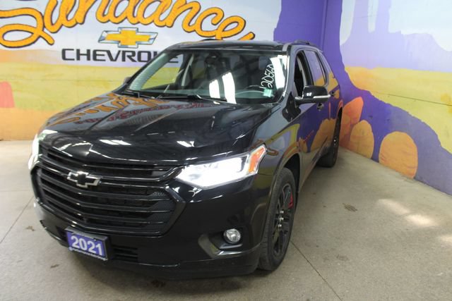 Used 2021 Chevrolet Traverse Premier w/ Redline Edition AWD/4WD image 4