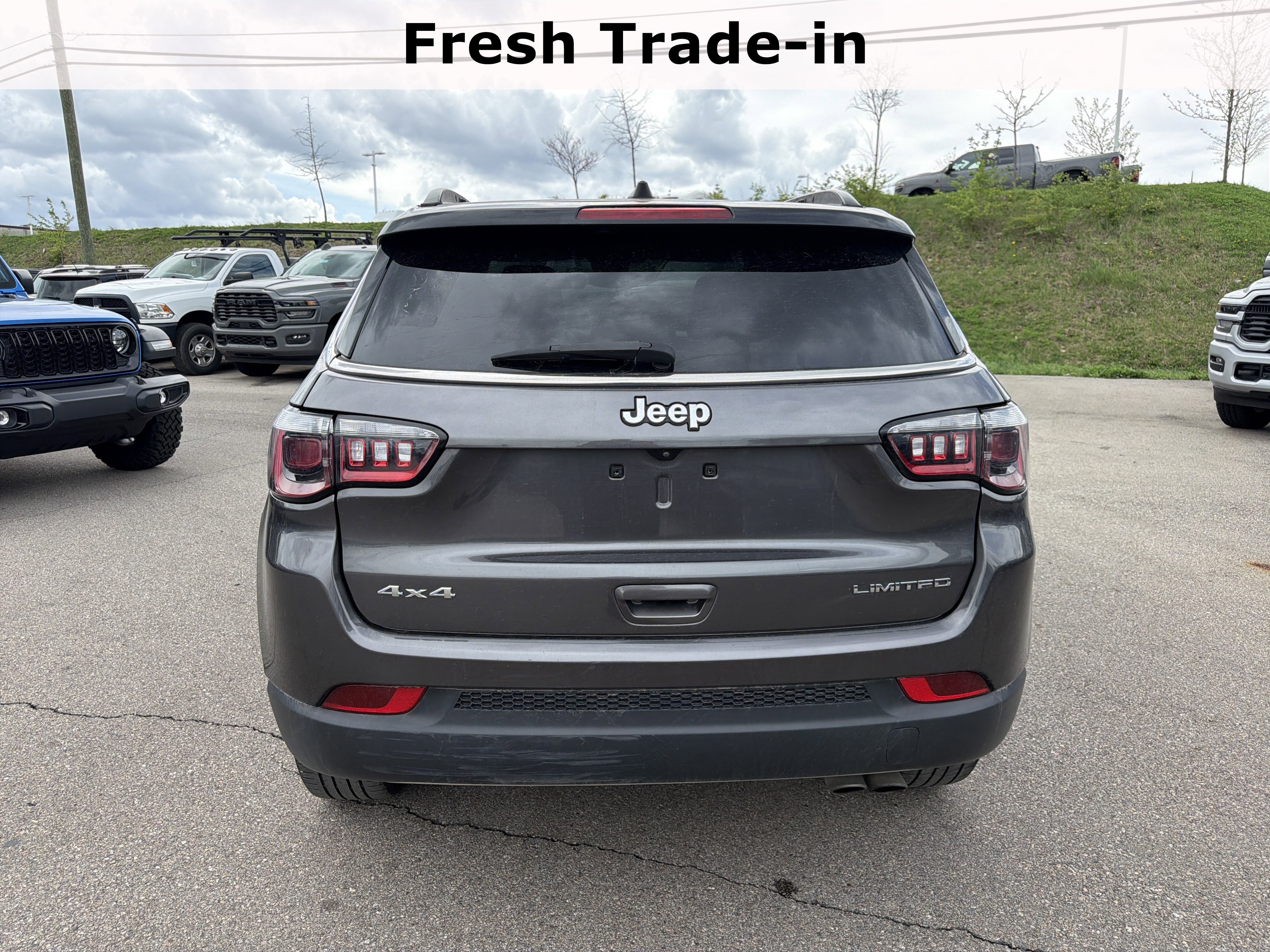 Used 2022 Jeep Compass Limited image 10