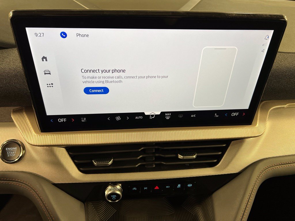 New 2026 Ford Explorer Active w/ Active Comfort Package AWD/4WD image 9