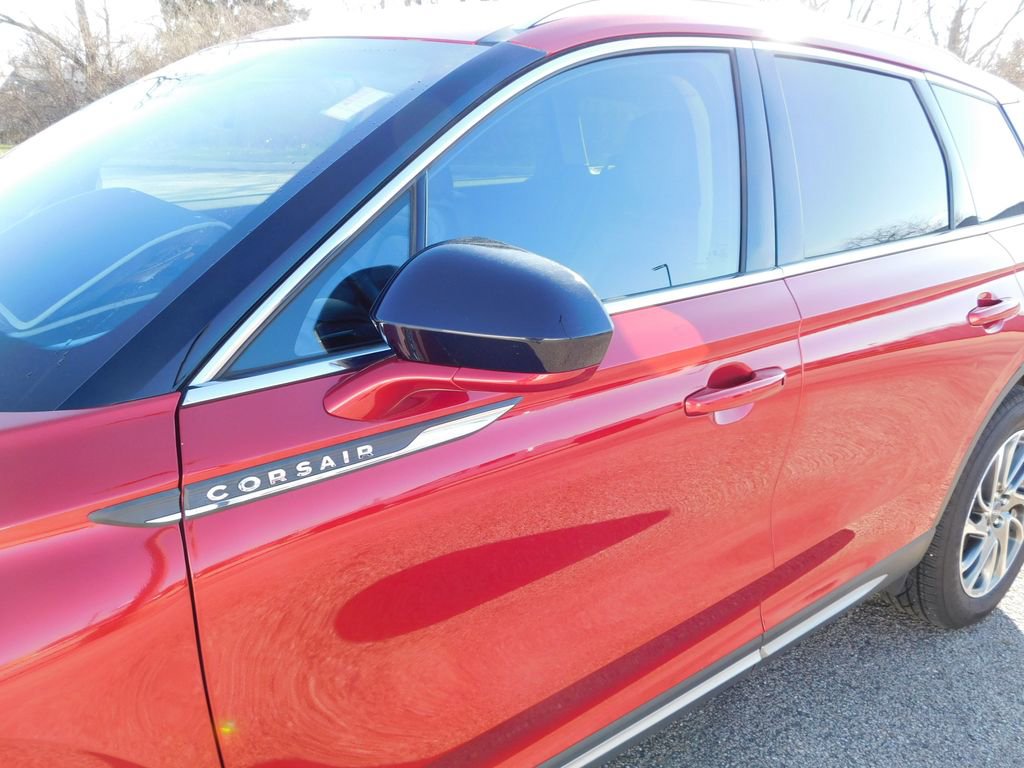 Used 2022 Lincoln Corsair AWD w/ Equipment Group 101A image 11