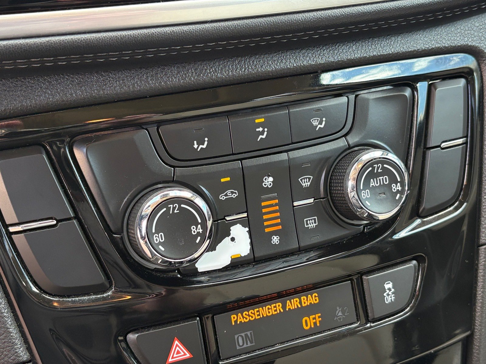 Used 2018 Buick Encore Preferred FWD image 28