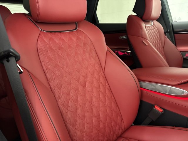 Used 2025 Genesis GV70 3.5T Sport w/ Sport Advanced Package image 65