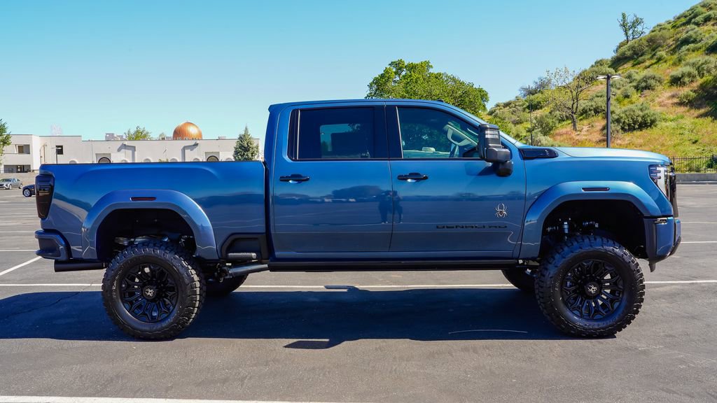 New 2026 GMC Sierra 2500 Denali w/ Denali Reserve Package image 8