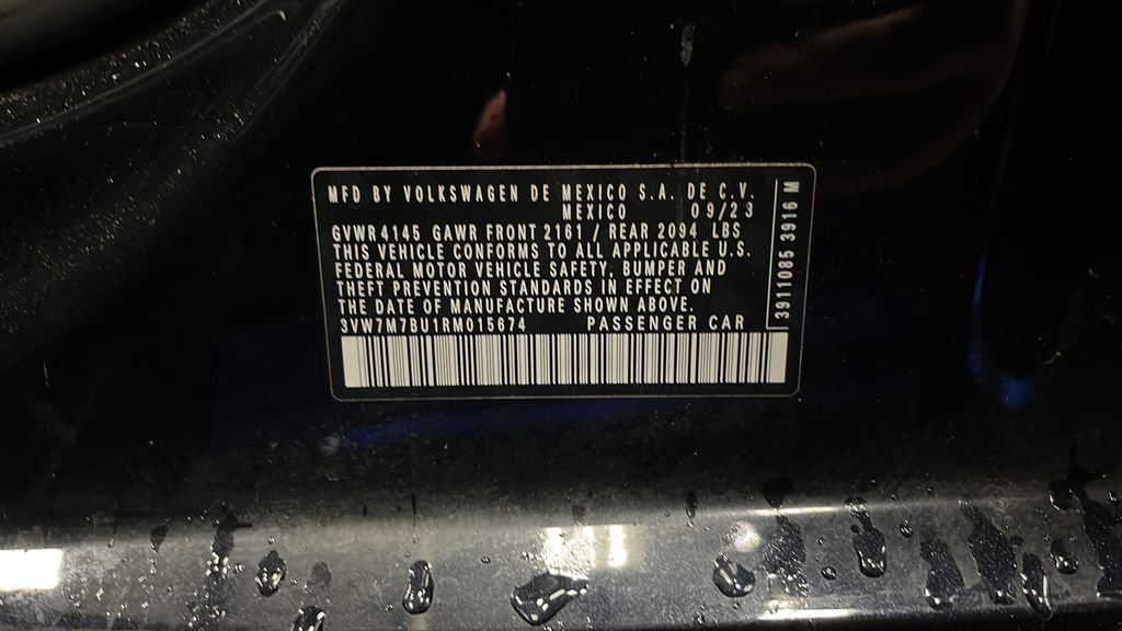 Used 2024 Volkswagen Jetta SE w/ Panoramic Sunroof Package FWD image 31