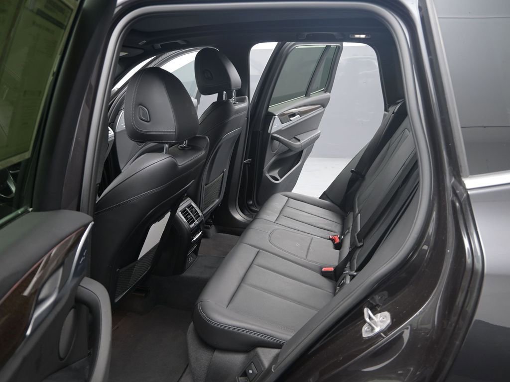 Used 2022 BMW X3 xDrive30i w/ Convenience Package w/ZPA image 16